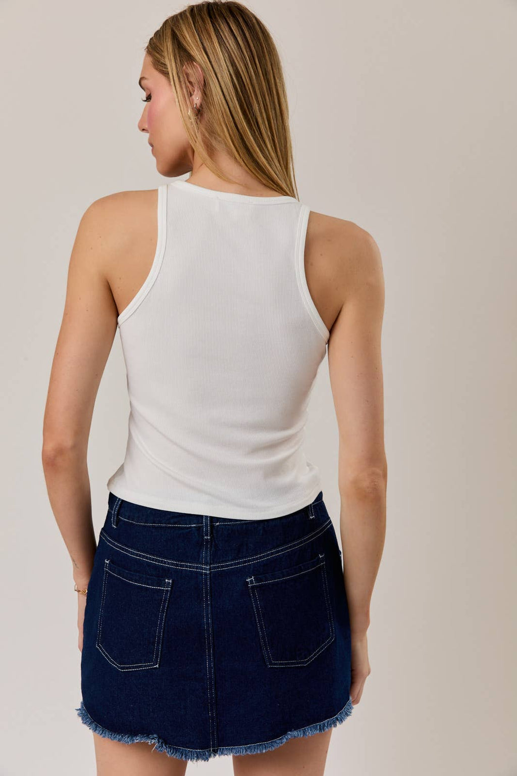 ROUND NECK FLOWER BEADS RIBBED TANK TOP