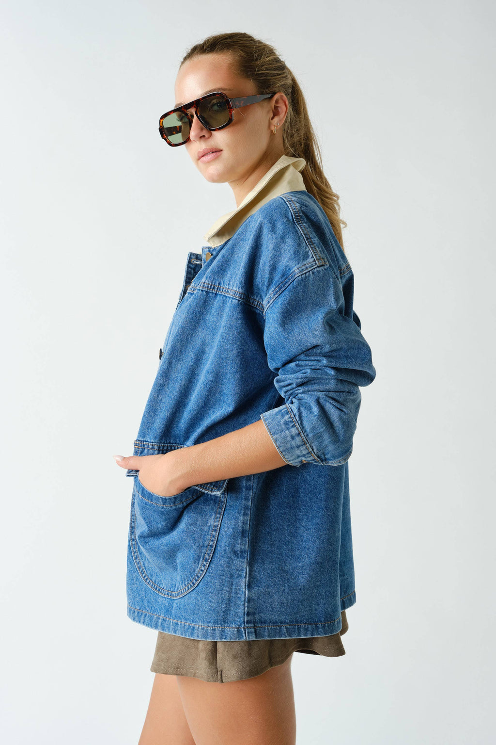 Beverly Contrast Collar Denim Jacket