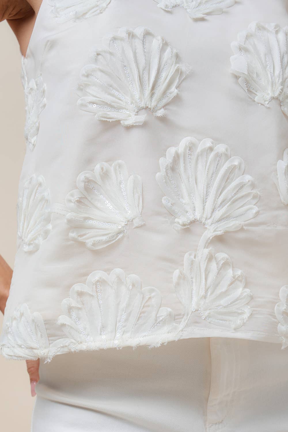 AT3031 Textured blouse