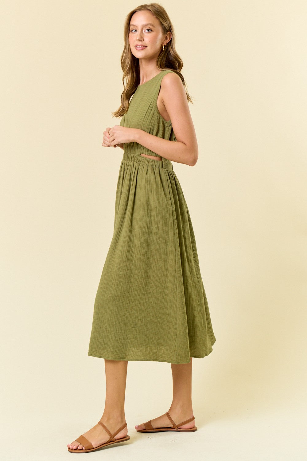 Cut-out Waist Midi Dress W/ Side Pocket