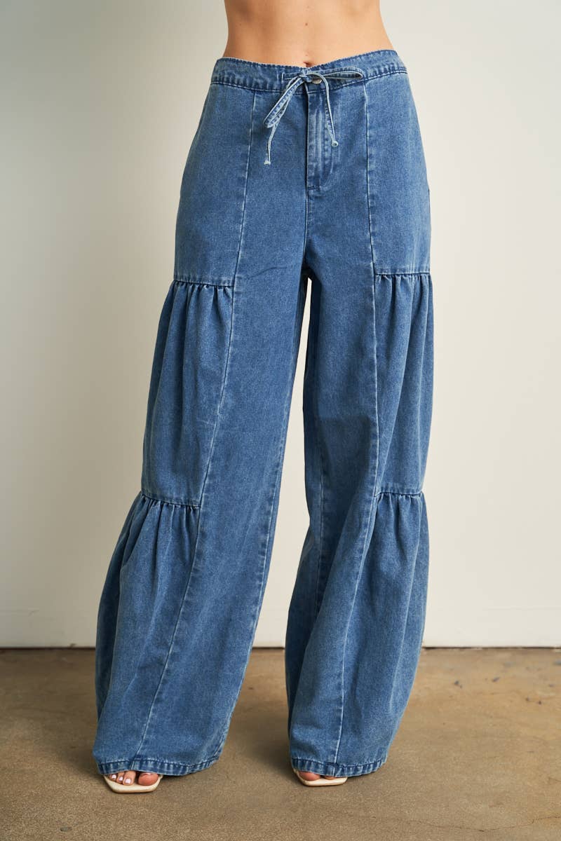 6822-RUFFLE DETAIL WASHED WIDE JEANS
