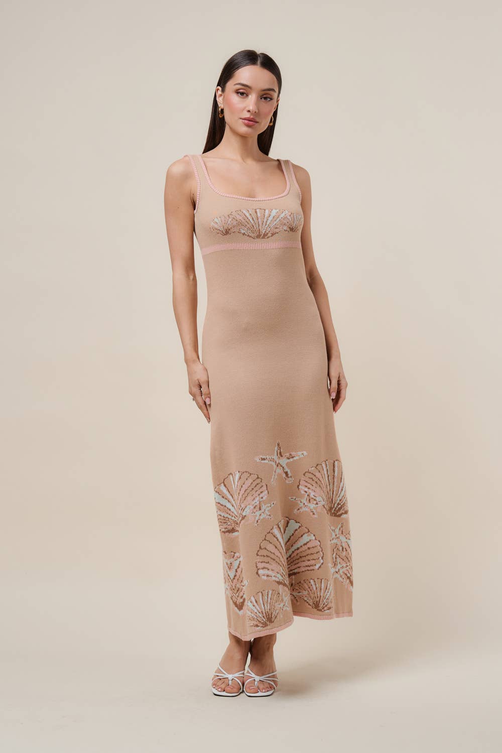 AD2935 Embroidered knit maxi dress