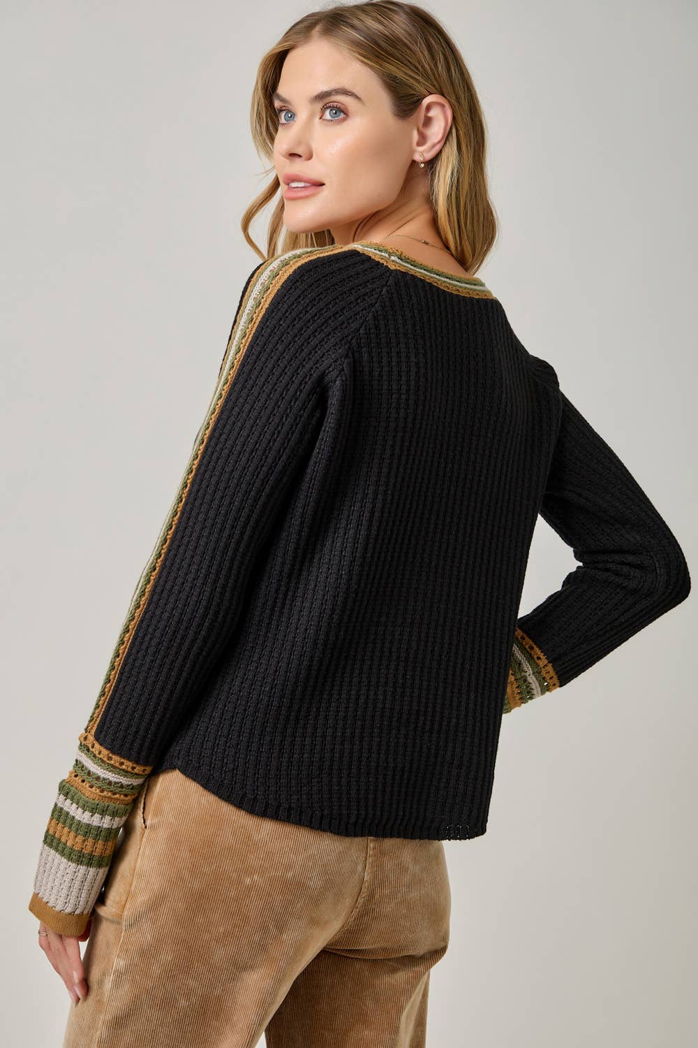 61199 Raglan Sleeve Trim Detail Sweater Top