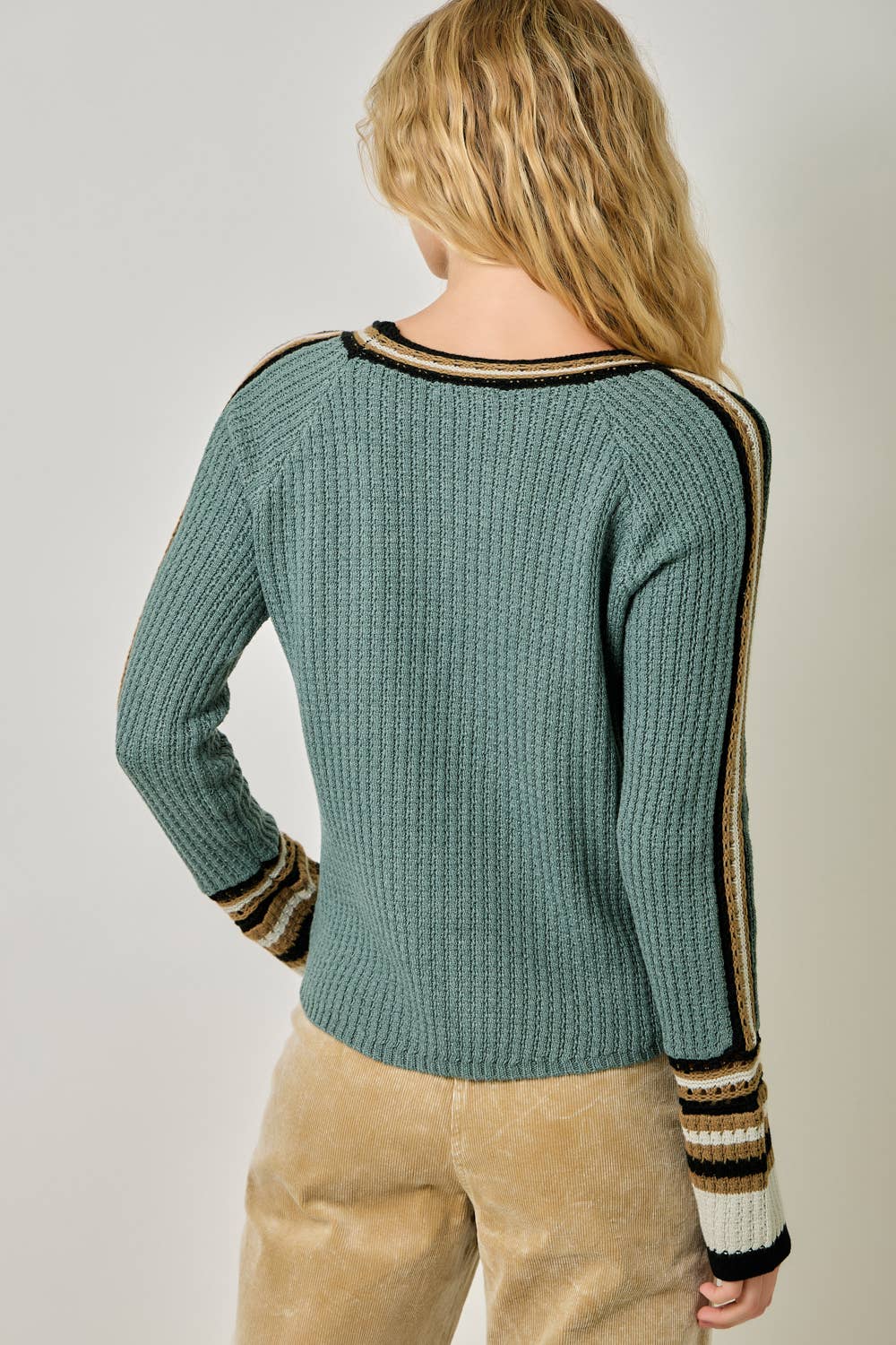 61199 Raglan Sleeve Trim Detail Sweater Top