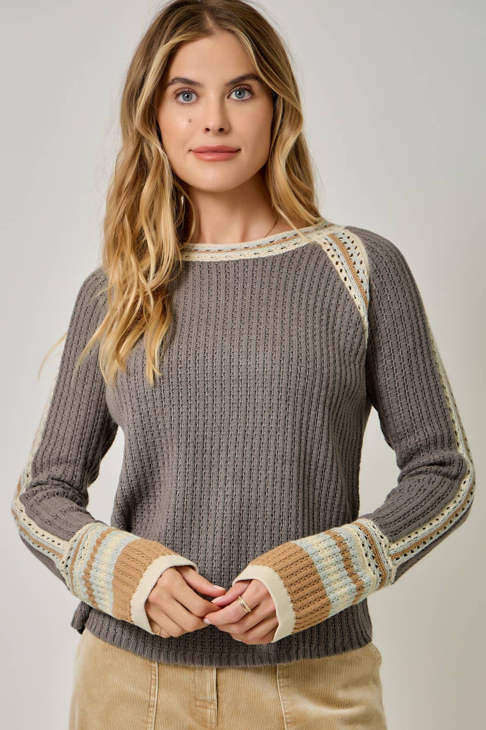 61199 Raglan Sleeve Trim Detail Sweater Top