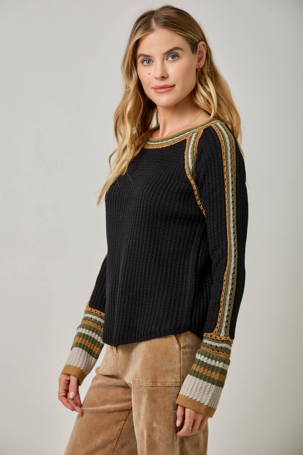 61199 Raglan Sleeve Trim Detail Sweater Top